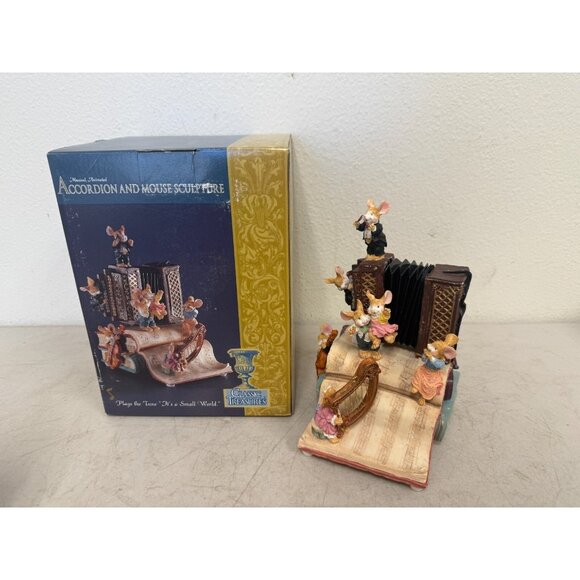 Classic Treasures Musical Animated Accordion & Mouse Sculpture. - Picture 1 of 6